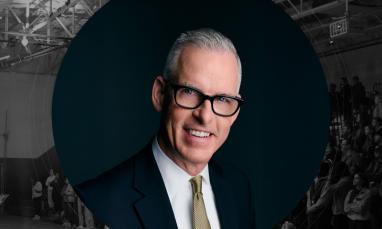 Portrait of Dr. Todd Martin