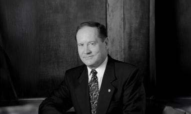 Dr. Neil Snider portrait in black and white