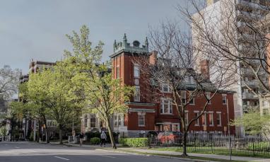 Laurentian Leadership Centre exterior