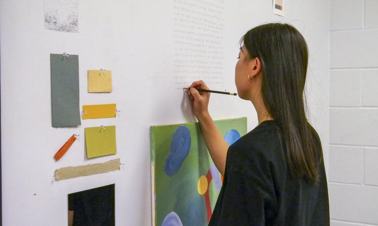 art student creating art