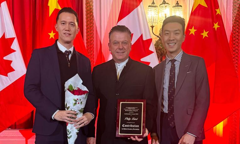 Phil Laird receives Ambassador Award in Ottawa