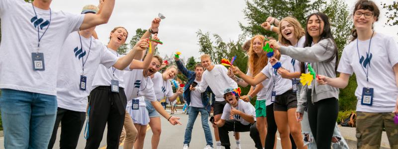 students welcoming to campus