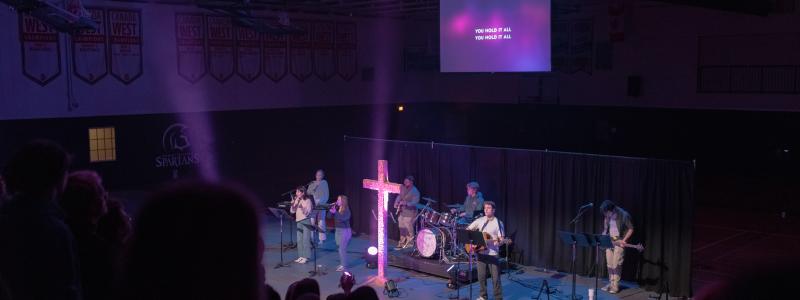 TWU students gathered for chapel and singing worship