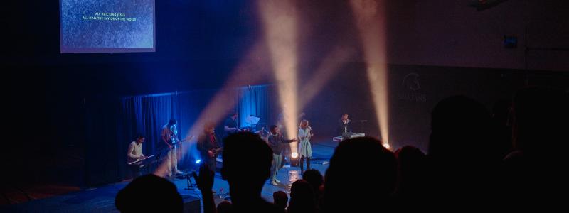 TWU students gathered for chapel and singing worship