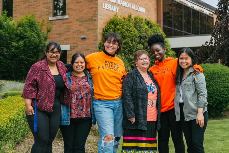 Students with Patricia Victor