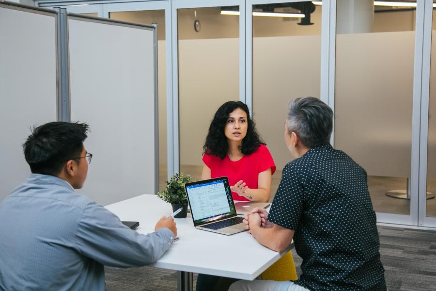 News Dual Track Master's Program Leadership IT Management 01