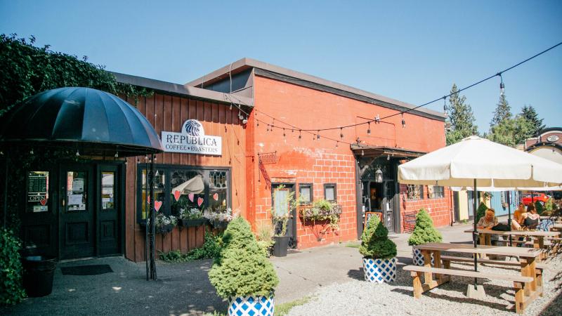 republica coffee in fort langley