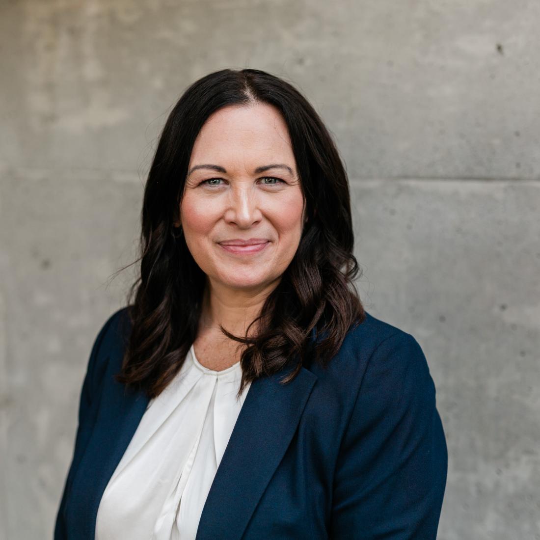 Portrait of Lisa Baker