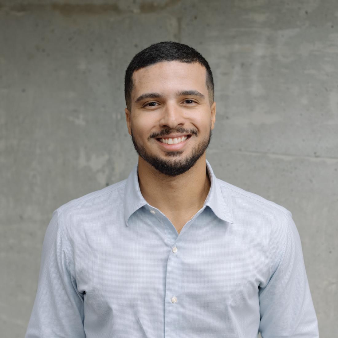 Headshot of Vinicius Freres