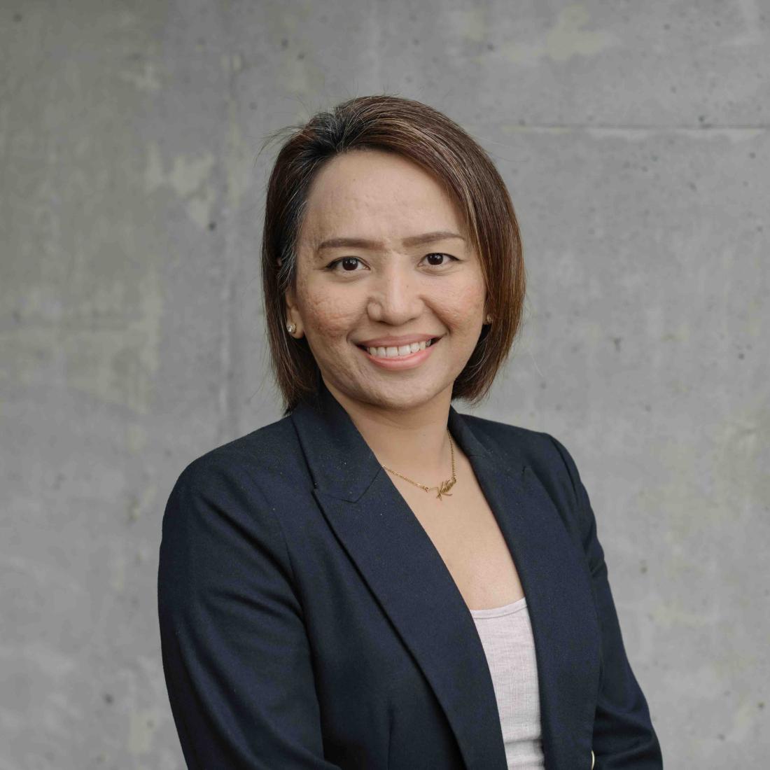 Headshot of Kristine Casitas